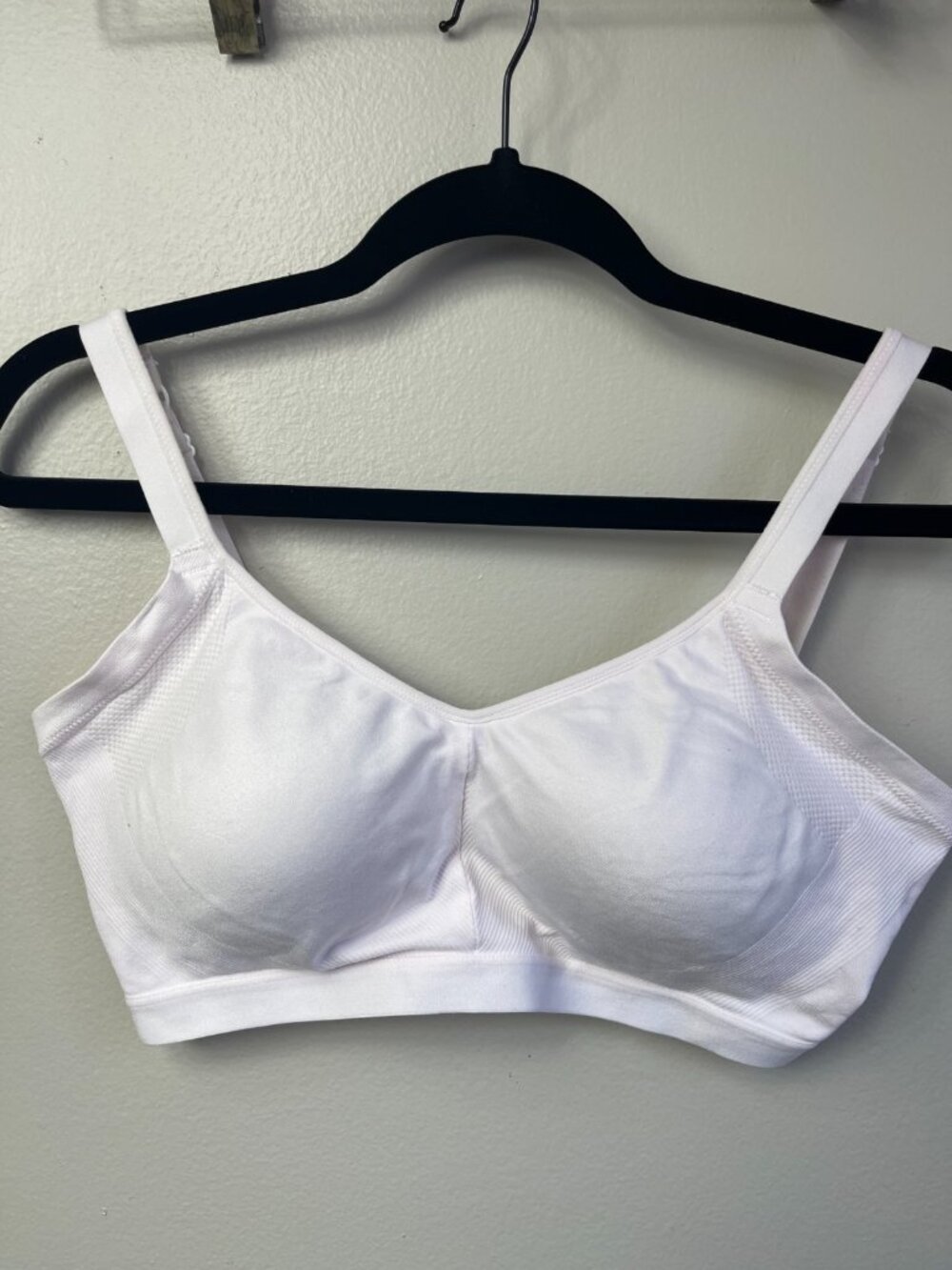 Warner's Wireless Comfort Bra White Lightly Padded Women's Large L/G RM3911W